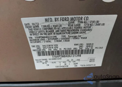 2013 Ford Police Interceptor z USA, uszkodzony, nr VIN 1FAHP2M84DG121398